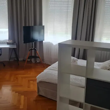 Lisa 3, Guestroom-wg-zimmer Eggert Apartman Pforzheim